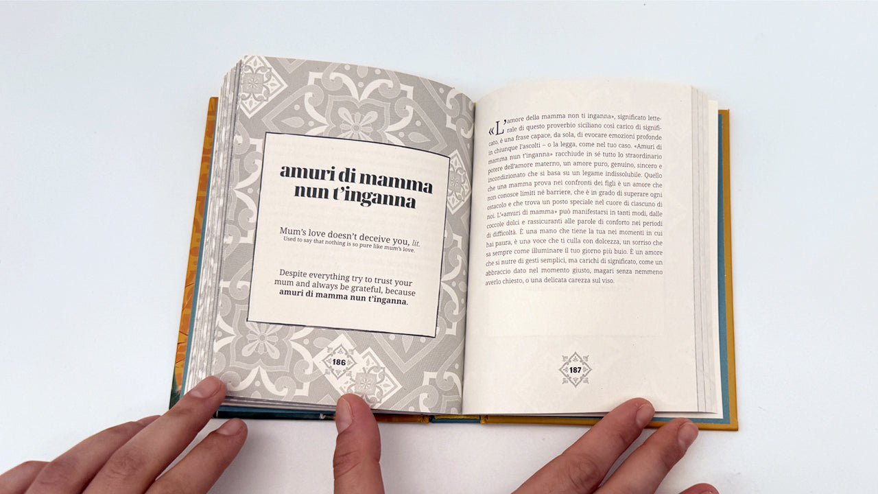 Amunì. Let's go. Se non sai come dirlo, dillo in siciliano