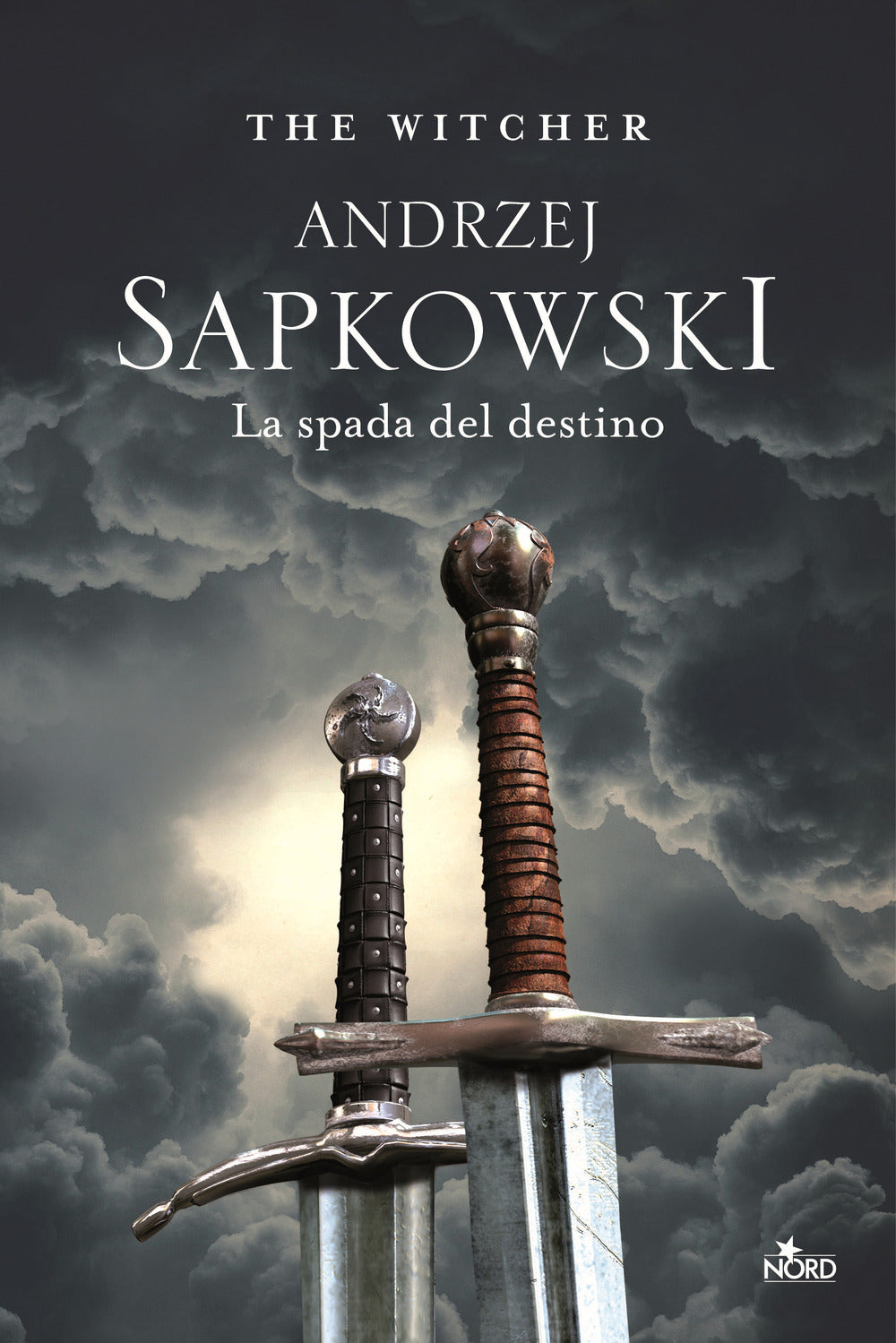 La spada del destino. The Witcher. Vol. 2.: libro di Andrzej Sapkowski