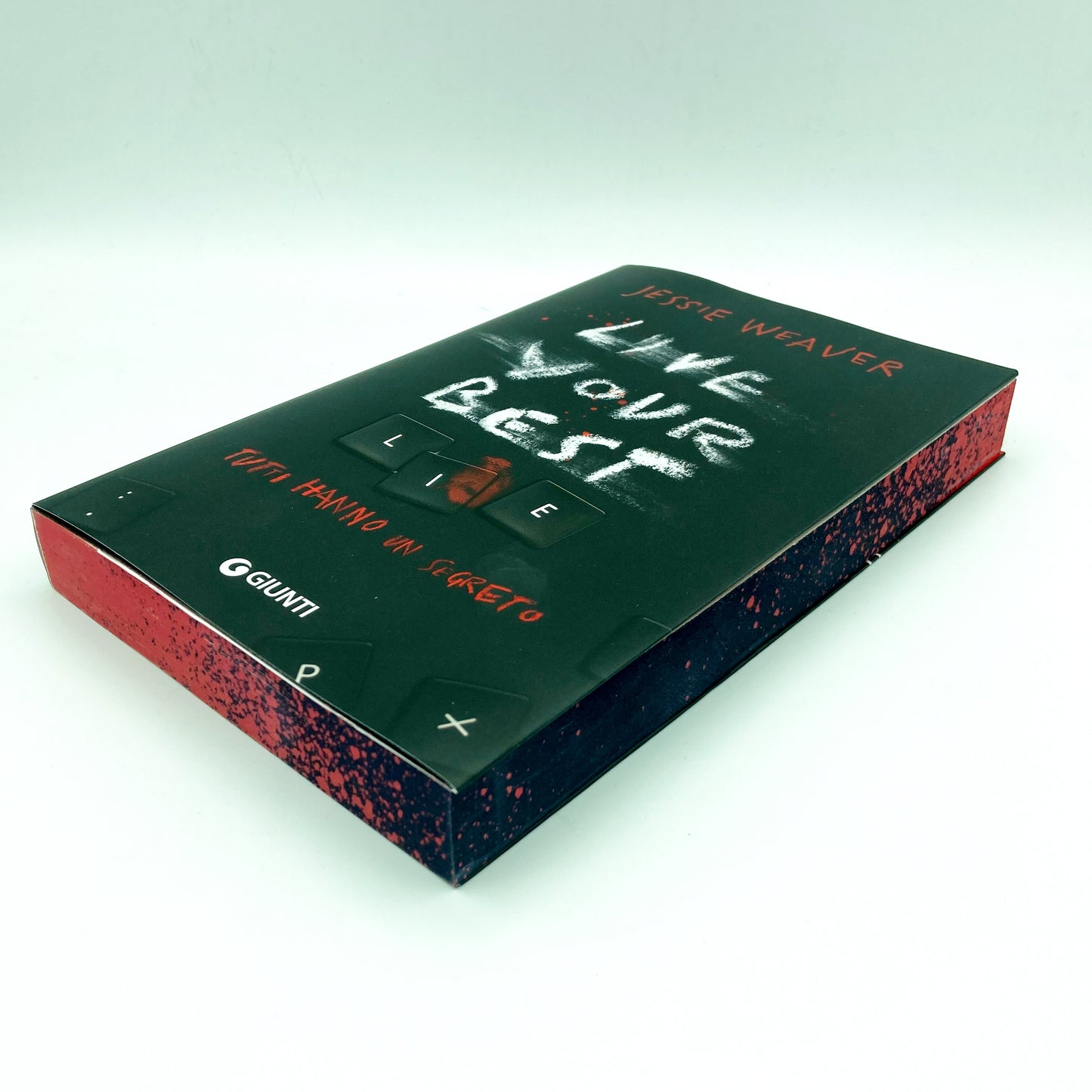 Live Your Best Lie. Tutti hanno un segreto